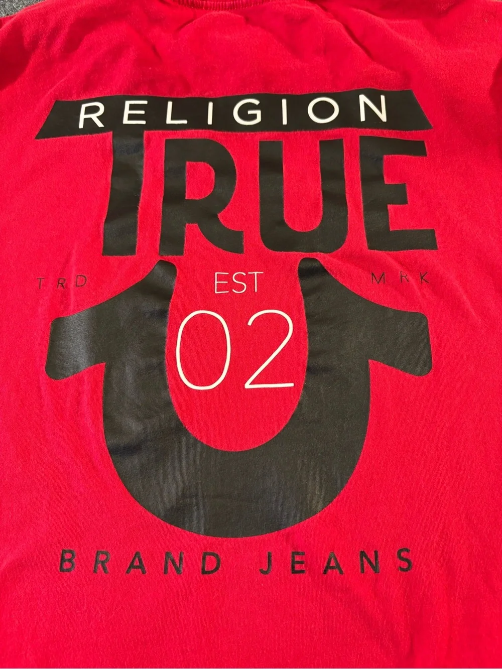 True Religion Men’s Medium Red Graphic T-Shirt Horseshoe Logo Back Print